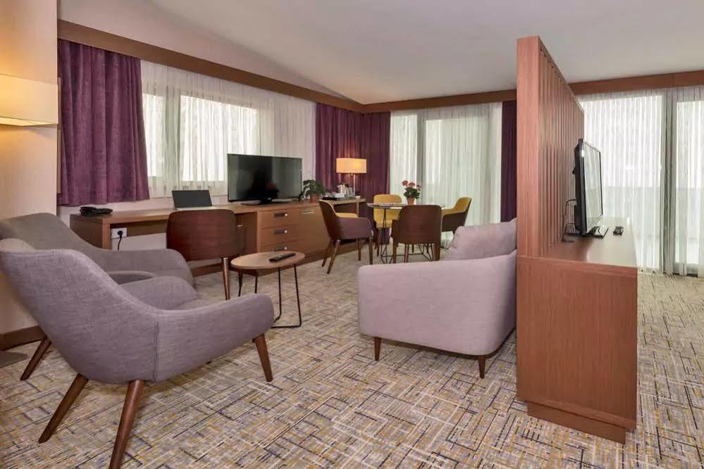 Land Park Hotel İstanbul Dış mekan fotoğraf